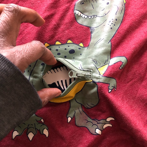 Adorable toddler boys red Dinosaur Graphic T-Shirt - Picture 3 of 5